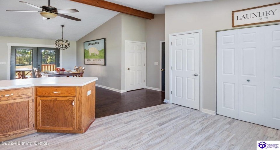 Cedar Grove Road, Shepherdsville, Kentucky 40165, ,2 BathroomsBathrooms,For Sale,Cedar Grove Road,HK24003840