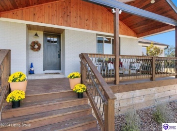 Cedar Grove Road, Shepherdsville, Kentucky 40165, ,2 BathroomsBathrooms,For Sale,Cedar Grove Road,HK24003840