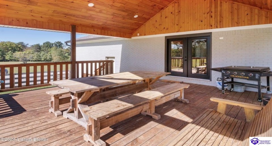 Cedar Grove Road, Shepherdsville, Kentucky 40165, ,2 BathroomsBathrooms,For Sale,Cedar Grove Road,HK24003840