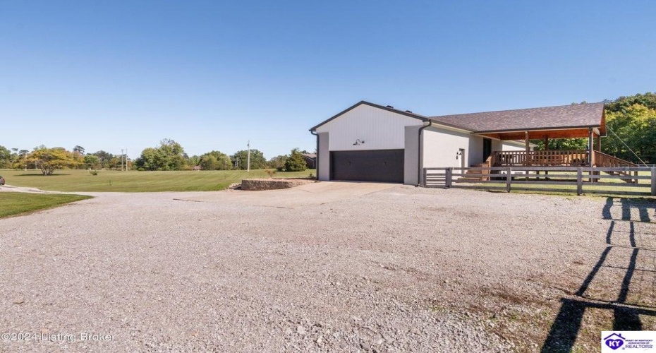 Cedar Grove Road, Shepherdsville, Kentucky 40165, ,2 BathroomsBathrooms,For Sale,Cedar Grove Road,HK24003840