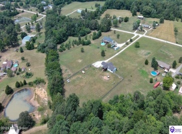 Cedar Grove Road, Shepherdsville, Kentucky 40165, ,2 BathroomsBathrooms,For Sale,Cedar Grove Road,HK24003840