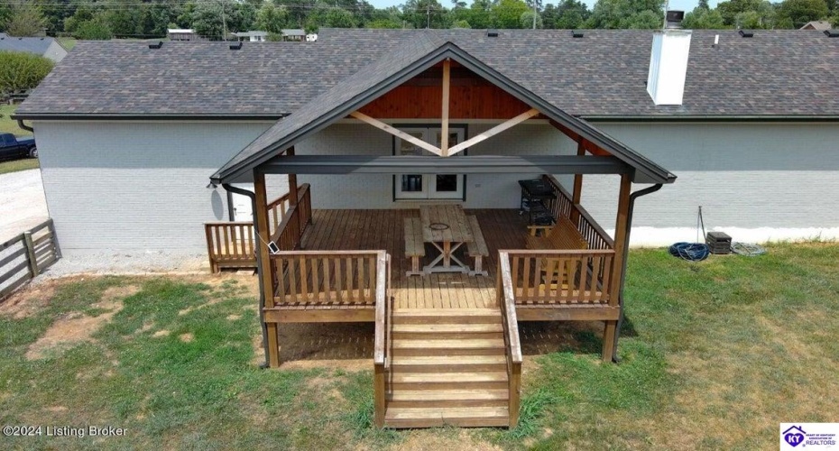 Cedar Grove Road, Shepherdsville, Kentucky 40165, ,2 BathroomsBathrooms,For Sale,Cedar Grove Road,HK24003840