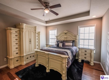 Dixie Highway, Horse Cave, Kentucky 42749, ,2 BathroomsBathrooms,For Sale,Dixie Highway,HK24003844 Dixie Highway, Horse Cave, Kentucky 42749, ,2 BathroomsBathrooms,For Sale,Dixie Highway,HK24003844