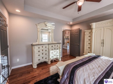 Dixie Highway, Horse Cave, Kentucky 42749, ,2 BathroomsBathrooms,For Sale,Dixie Highway,HK24003844 Dixie Highway, Horse Cave, Kentucky 42749, ,2 BathroomsBathrooms,For Sale,Dixie Highway,HK24003844