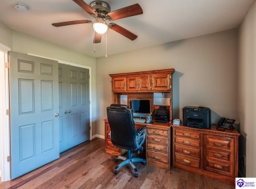 Dixie Highway, Horse Cave, Kentucky 42749, ,2 BathroomsBathrooms,For Sale,Dixie Highway,HK24003844 Dixie Highway, Horse Cave, Kentucky 42749, ,2 BathroomsBathrooms,For Sale,Dixie Highway,HK24003844