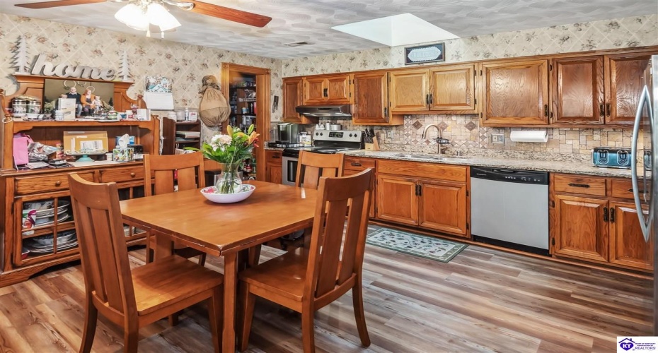 Wheeler Road, Bardstown, Kentucky 40004, ,3 BathroomsBathrooms,For Sale,Wheeler Road,HK24003847