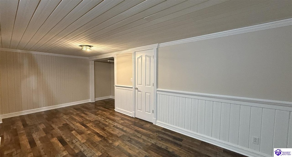 Elkhorn Road, Campbellsville, Kentucky 42718, ,1 BathroomBathrooms,For Sale,Elkhorn Road,HK24003853