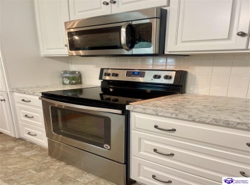 Gardenia Drive, Campbellsville, Kentucky 42718, ,3 BathroomsBathrooms,For Sale,Gardenia Drive,HK24003855 Gardenia Drive, Campbellsville, Kentucky 42718, ,3 BathroomsBathrooms,For Sale,Gardenia Drive,HK24003855