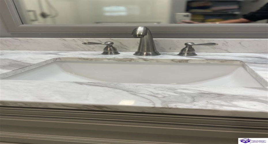 Gardenia Drive, Campbellsville, Kentucky 42718, ,3 BathroomsBathrooms,For Sale,Gardenia Drive,HK24003855