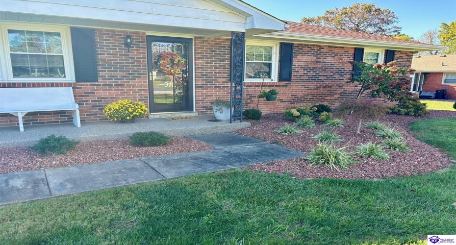 Gardenia Drive, Campbellsville, Kentucky 42718, ,3 BathroomsBathrooms,For Sale,Gardenia Drive,HK24003855