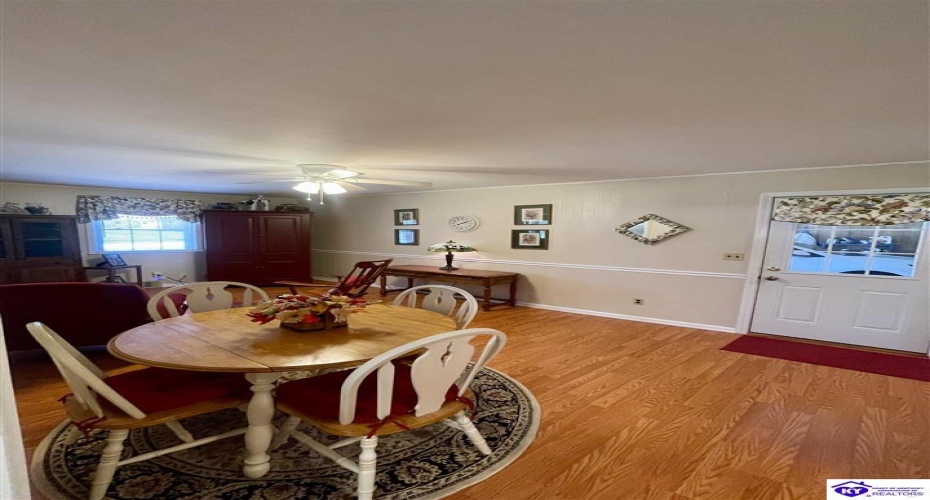 Gardenia Drive, Campbellsville, Kentucky 42718, ,3 BathroomsBathrooms,For Sale,Gardenia Drive,HK24003855