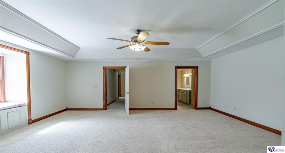 Elm Road, Elizabethtown, Kentucky 42701, ,4 BathroomsBathrooms,For Sale,Elm Road,HK24003857