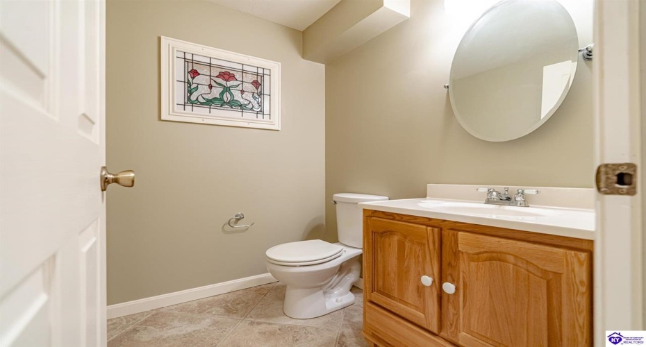 Elm Road, Elizabethtown, Kentucky 42701, ,4 BathroomsBathrooms,For Sale,Elm Road,HK24003857