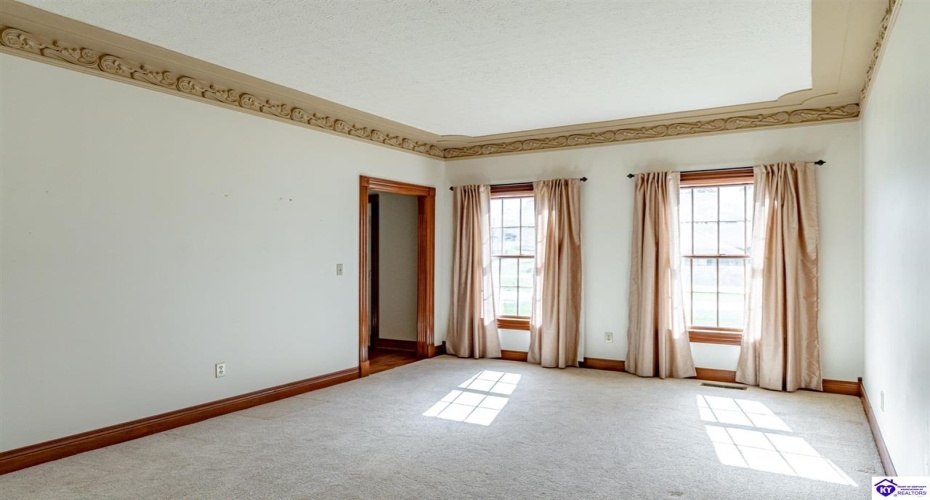 Elm Road, Elizabethtown, Kentucky 42701, ,4 BathroomsBathrooms,For Sale,Elm Road,HK24003857