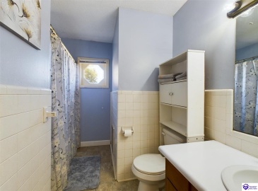 Pear Orchard Rd NW, Elizabethtown, Kentucky 42701, ,2 BathroomsBathrooms,For Sale,Pear Orchard Rd NW,HK24003861 Pear Orchard Rd NW, Elizabethtown, Kentucky 42701, ,2 BathroomsBathrooms,For Sale,Pear Orchard Rd NW,HK24003861