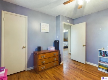 Pear Orchard Rd NW, Elizabethtown, Kentucky 42701, ,2 BathroomsBathrooms,For Sale,Pear Orchard Rd NW,HK24003861 Pear Orchard Rd NW, Elizabethtown, Kentucky 42701, ,2 BathroomsBathrooms,For Sale,Pear Orchard Rd NW,HK24003861