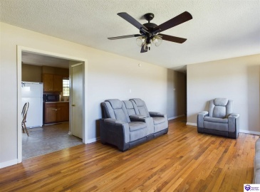 Pear Orchard Rd NW, Elizabethtown, Kentucky 42701, ,2 BathroomsBathrooms,For Sale,Pear Orchard Rd NW,HK24003861 Pear Orchard Rd NW, Elizabethtown, Kentucky 42701, ,2 BathroomsBathrooms,For Sale,Pear Orchard Rd NW,HK24003861