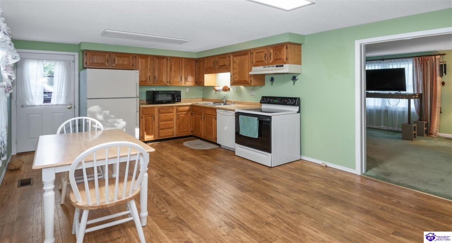 Linda Lane, Elizabethtown, Kentucky 42701, ,1 BathroomBathrooms,For Sale,Linda Lane,HK24003868 Linda Lane, Elizabethtown, Kentucky 42701, ,1 BathroomBathrooms,For Sale,Linda Lane,HK24003868