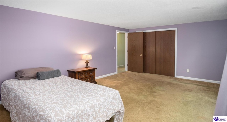 Linda Lane, Elizabethtown, Kentucky 42701, ,1 BathroomBathrooms,For Sale,Linda Lane,HK24003868 Linda Lane, Elizabethtown, Kentucky 42701, ,1 BathroomBathrooms,For Sale,Linda Lane,HK24003868