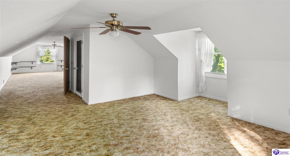 Linda Lane, Elizabethtown, Kentucky 42701, ,1 BathroomBathrooms,For Sale,Linda Lane,HK24003868 Linda Lane, Elizabethtown, Kentucky 42701, ,1 BathroomBathrooms,For Sale,Linda Lane,HK24003868