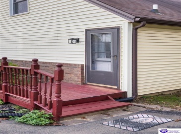 Linda Lane, Elizabethtown, Kentucky 42701, ,1 BathroomBathrooms,For Sale,Linda Lane,HK24003868 Linda Lane, Elizabethtown, Kentucky 42701, ,1 BathroomBathrooms,For Sale,Linda Lane,HK24003868