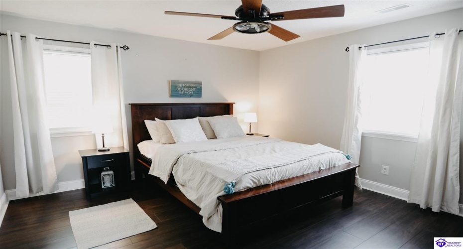 French Street, Elizabethtown, Kentucky 42701, ,1 BathroomBathrooms,For Sale,French Street,HK24003871 French Street, Elizabethtown, Kentucky 42701, ,1 BathroomBathrooms,For Sale,French Street,HK24003871