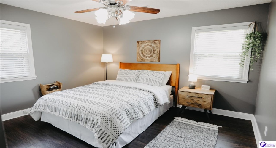 French Street, Elizabethtown, Kentucky 42701, ,1 BathroomBathrooms,For Sale,French Street,HK24003871 French Street, Elizabethtown, Kentucky 42701, ,1 BathroomBathrooms,For Sale,French Street,HK24003871