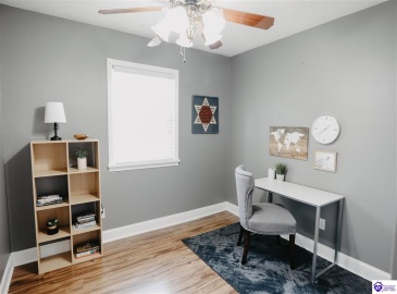 French Street, Elizabethtown, Kentucky 42701, ,1 BathroomBathrooms,For Sale,French Street,HK24003871 French Street, Elizabethtown, Kentucky 42701, ,1 BathroomBathrooms,For Sale,French Street,HK24003871