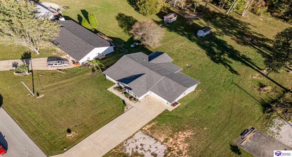 Nancy Drive, Elizabethtown, Kentucky 42701, ,4 BathroomsBathrooms,For Sale,Nancy Drive,HK24003872 Nancy Drive, Elizabethtown, Kentucky 42701, ,4 BathroomsBathrooms,For Sale,Nancy Drive,HK24003872