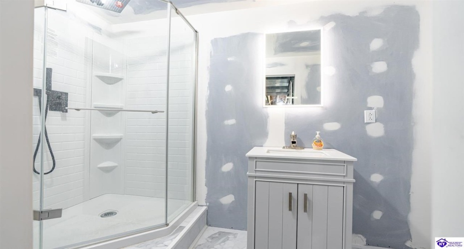 Nancy Drive, Elizabethtown, Kentucky 42701, ,4 BathroomsBathrooms,For Sale,Nancy Drive,HK24003872 Nancy Drive, Elizabethtown, Kentucky 42701, ,4 BathroomsBathrooms,For Sale,Nancy Drive,HK24003872