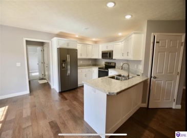 Nancy Drive, Elizabethtown, Kentucky 42701, ,4 BathroomsBathrooms,For Sale,Nancy Drive,HK24003872 Nancy Drive, Elizabethtown, Kentucky 42701, ,4 BathroomsBathrooms,For Sale,Nancy Drive,HK24003872