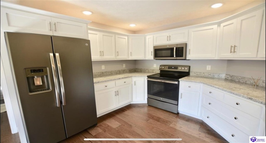 Nancy Drive, Elizabethtown, Kentucky 42701, ,4 BathroomsBathrooms,For Sale,Nancy Drive,HK24003872 Nancy Drive, Elizabethtown, Kentucky 42701, ,4 BathroomsBathrooms,For Sale,Nancy Drive,HK24003872