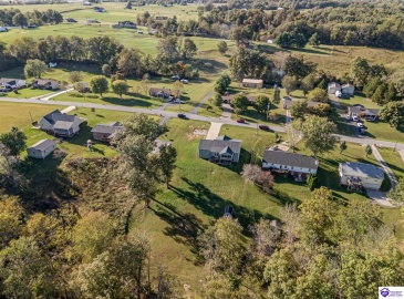 Nancy Drive, Elizabethtown, Kentucky 42701, ,4 BathroomsBathrooms,For Sale,Nancy Drive,HK24003872 Nancy Drive, Elizabethtown, Kentucky 42701, ,4 BathroomsBathrooms,For Sale,Nancy Drive,HK24003872