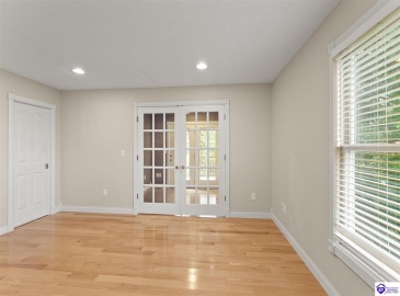 White Mills Glendale Rd, Glendale, Kentucky 42740, ,3 BathroomsBathrooms,For Sale,White Mills Glendale Rd,HK24003874 White Mills Glendale Rd, Glendale, Kentucky 42740, ,3 BathroomsBathrooms,For Sale,White Mills Glendale Rd,HK24003874