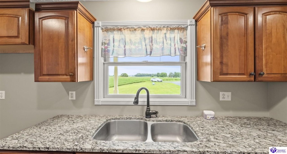 White Mills Glendale Rd, Glendale, Kentucky 42740, ,3 BathroomsBathrooms,For Sale,White Mills Glendale Rd,HK24003874 White Mills Glendale Rd, Glendale, Kentucky 42740, ,3 BathroomsBathrooms,For Sale,White Mills Glendale Rd,HK24003874