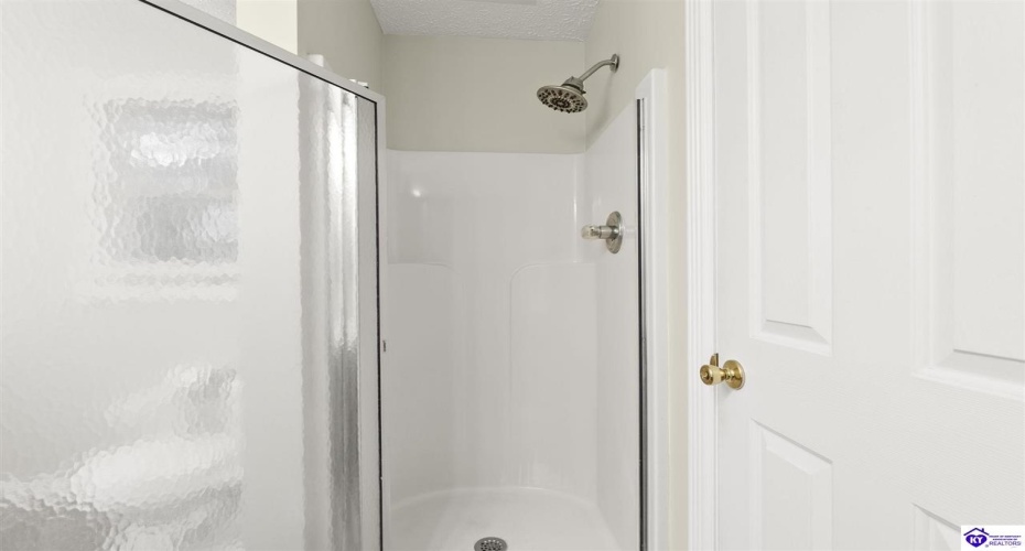 White Mills Glendale Rd, Glendale, Kentucky 42740, ,3 BathroomsBathrooms,For Sale,White Mills Glendale Rd,HK24003874 White Mills Glendale Rd, Glendale, Kentucky 42740, ,3 BathroomsBathrooms,For Sale,White Mills Glendale Rd,HK24003874