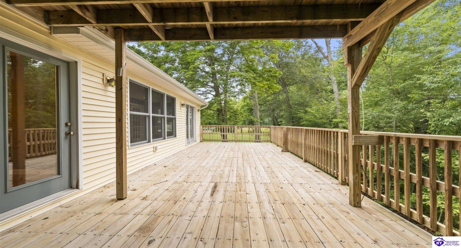 White Mills Glendale Rd, Glendale, Kentucky 42740, ,3 BathroomsBathrooms,For Sale,White Mills Glendale Rd,HK24003874 White Mills Glendale Rd, Glendale, Kentucky 42740, ,3 BathroomsBathrooms,For Sale,White Mills Glendale Rd,HK24003874