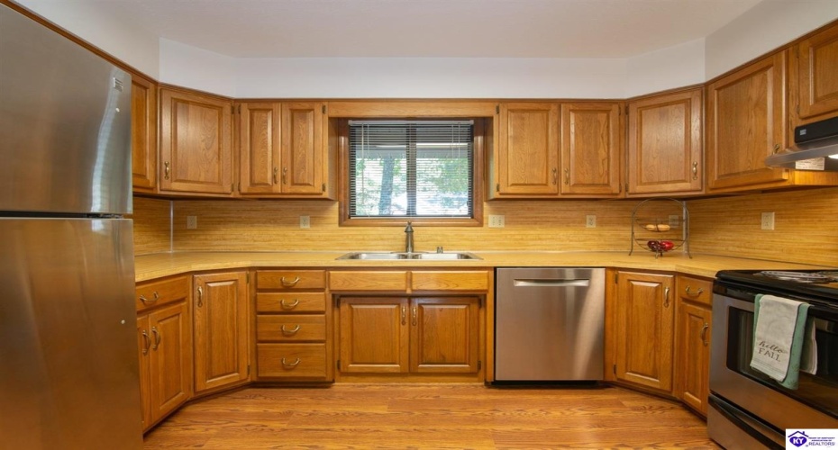 White Pine Lane, Brandenburg, Kentucky 40108, ,3 BathroomsBathrooms,For Sale,White Pine Lane,HK24003877 White Pine Lane, Brandenburg, Kentucky 40108, ,3 BathroomsBathrooms,For Sale,White Pine Lane,HK24003877