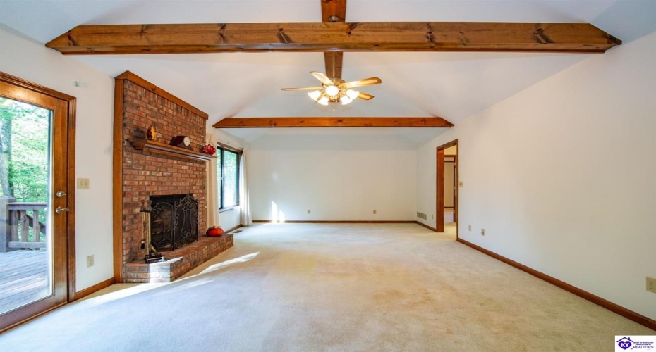 White Pine Lane, Brandenburg, Kentucky 40108, ,3 BathroomsBathrooms,For Sale,White Pine Lane,HK24003877 White Pine Lane, Brandenburg, Kentucky 40108, ,3 BathroomsBathrooms,For Sale,White Pine Lane,HK24003877