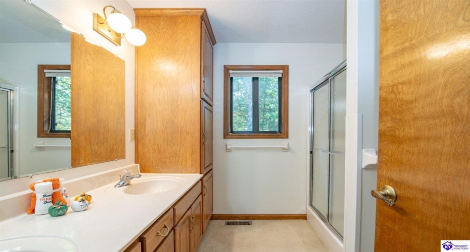 White Pine Lane, Brandenburg, Kentucky 40108, ,3 BathroomsBathrooms,For Sale,White Pine Lane,HK24003877 White Pine Lane, Brandenburg, Kentucky 40108, ,3 BathroomsBathrooms,For Sale,White Pine Lane,HK24003877