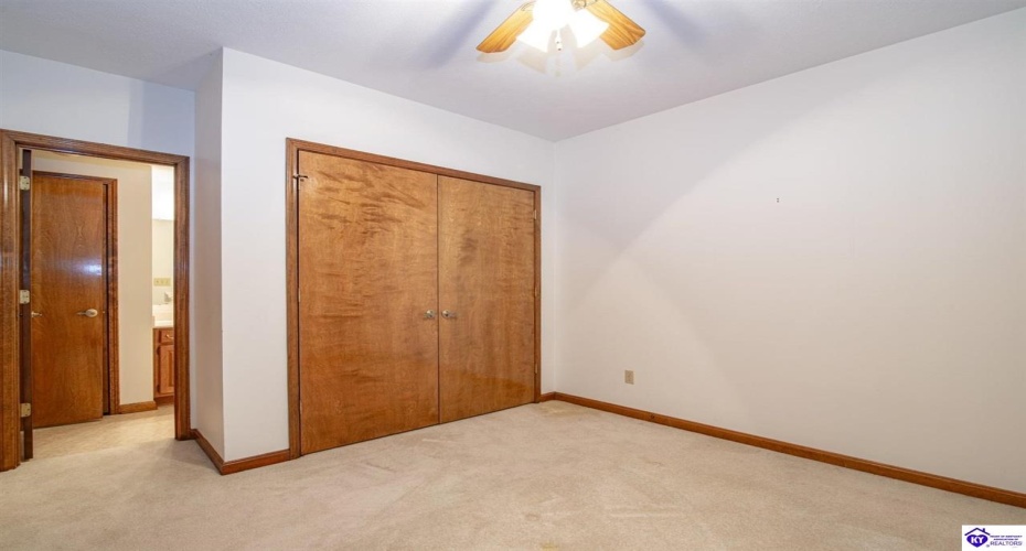 White Pine Lane, Brandenburg, Kentucky 40108, ,3 BathroomsBathrooms,For Sale,White Pine Lane,HK24003877 White Pine Lane, Brandenburg, Kentucky 40108, ,3 BathroomsBathrooms,For Sale,White Pine Lane,HK24003877