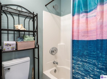 Sandstone Ridge Road, Bonnieville, Kentucky 42713, ,2 BathroomsBathrooms,For Sale,Sandstone Ridge Road,HK24003881 Sandstone Ridge Road, Bonnieville, Kentucky 42713, ,2 BathroomsBathrooms,For Sale,Sandstone Ridge Road,HK24003881