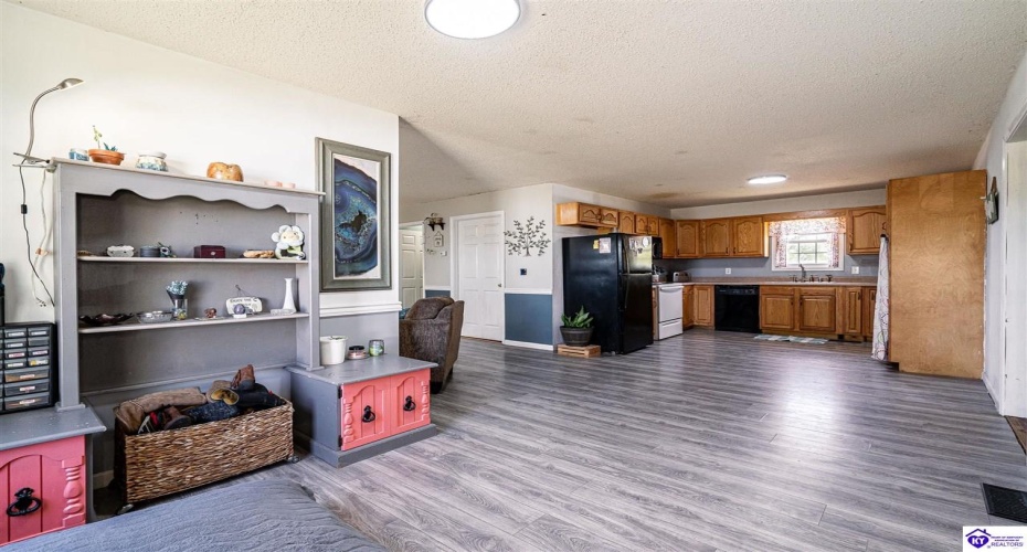 Sandstone Ridge Road, Bonnieville, Kentucky 42713, ,2 BathroomsBathrooms,For Sale,Sandstone Ridge Road,HK24003881 Sandstone Ridge Road, Bonnieville, Kentucky 42713, ,2 BathroomsBathrooms,For Sale,Sandstone Ridge Road,HK24003881