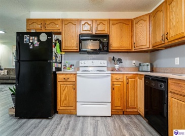 Sandstone Ridge Road, Bonnieville, Kentucky 42713, ,2 BathroomsBathrooms,For Sale,Sandstone Ridge Road,HK24003881 Sandstone Ridge Road, Bonnieville, Kentucky 42713, ,2 BathroomsBathrooms,For Sale,Sandstone Ridge Road,HK24003881