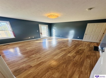 Whitlock Road, Campbellsville, Kentucky 42718, ,2 BathroomsBathrooms,For Sale,Whitlock Road,HK24003882 Whitlock Road, Campbellsville, Kentucky 42718, ,2 BathroomsBathrooms,For Sale,Whitlock Road,HK24003882