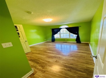 Whitlock Road, Campbellsville, Kentucky 42718, ,2 BathroomsBathrooms,For Sale,Whitlock Road,HK24003882 Whitlock Road, Campbellsville, Kentucky 42718, ,2 BathroomsBathrooms,For Sale,Whitlock Road,HK24003882