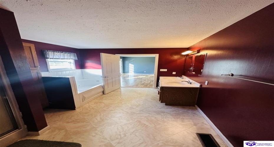 Whitlock Road, Campbellsville, Kentucky 42718, ,2 BathroomsBathrooms,For Sale,Whitlock Road,HK24003882 Whitlock Road, Campbellsville, Kentucky 42718, ,2 BathroomsBathrooms,For Sale,Whitlock Road,HK24003882