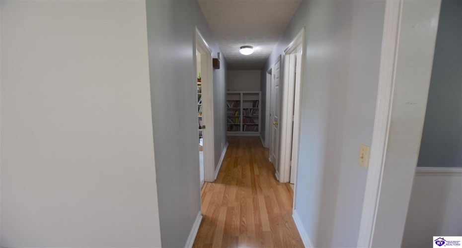 Winter Park Place, Elizabethtown, Kentucky 42701, ,3 BathroomsBathrooms,For Sale,Winter Park Place,HK24003885 Winter Park Place, Elizabethtown, Kentucky 42701, ,3 BathroomsBathrooms,For Sale,Winter Park Place,HK24003885