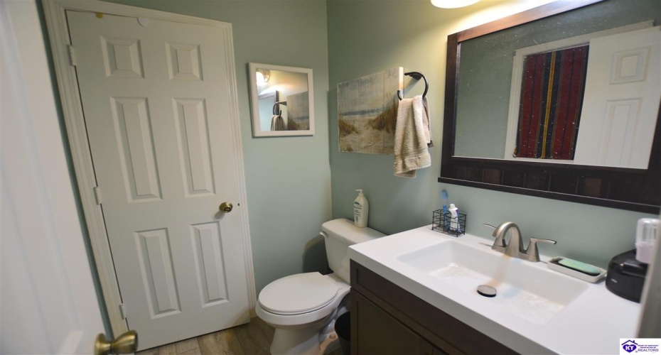 Winter Park Place, Elizabethtown, Kentucky 42701, ,3 BathroomsBathrooms,For Sale,Winter Park Place,HK24003885 Winter Park Place, Elizabethtown, Kentucky 42701, ,3 BathroomsBathrooms,For Sale,Winter Park Place,HK24003885