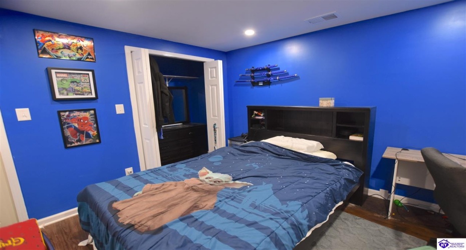 Winter Park Place, Elizabethtown, Kentucky 42701, ,3 BathroomsBathrooms,For Sale,Winter Park Place,HK24003885 Winter Park Place, Elizabethtown, Kentucky 42701, ,3 BathroomsBathrooms,For Sale,Winter Park Place,HK24003885